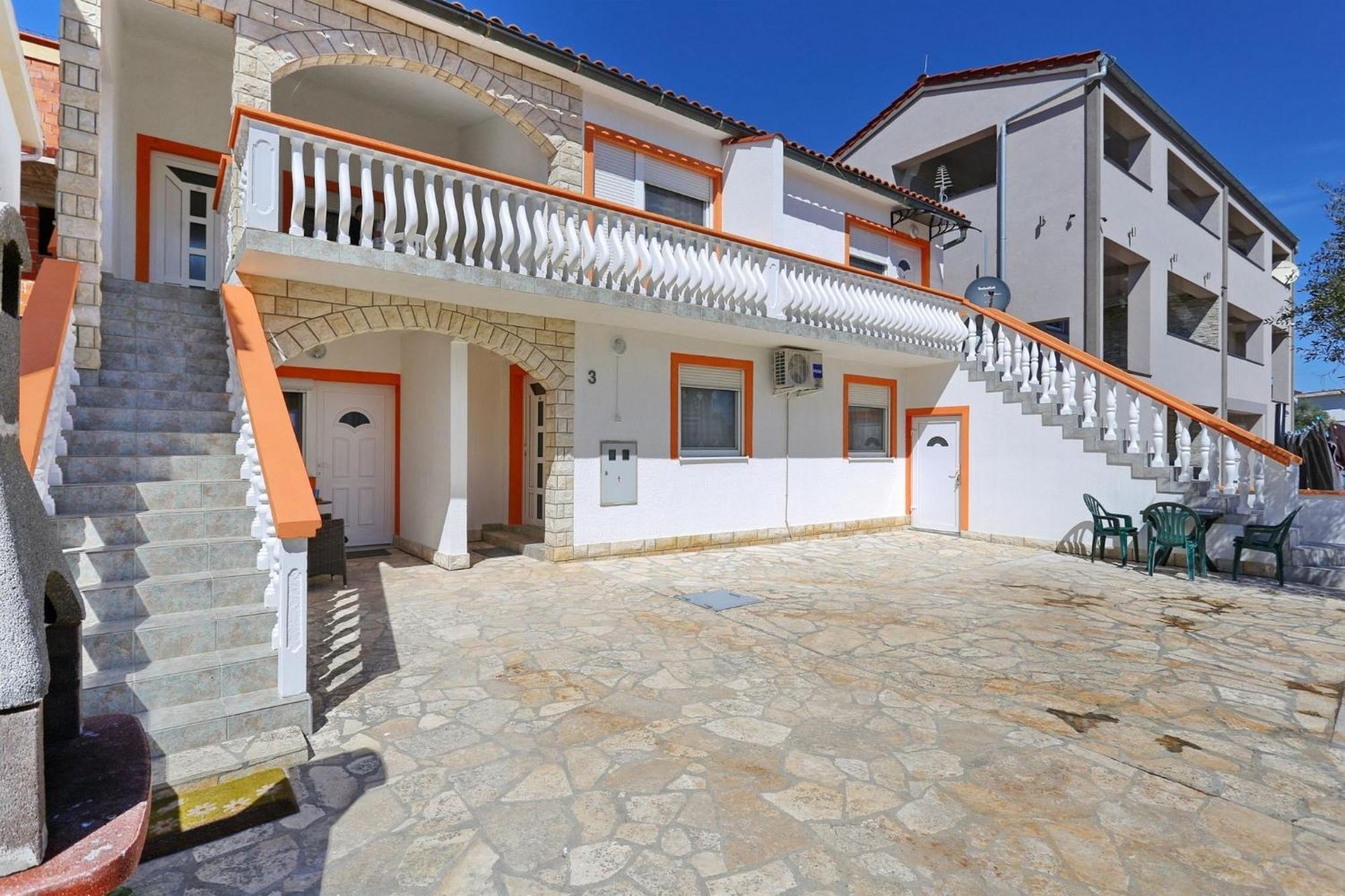 Apartments Marino Vir Εξωτερικό φωτογραφία