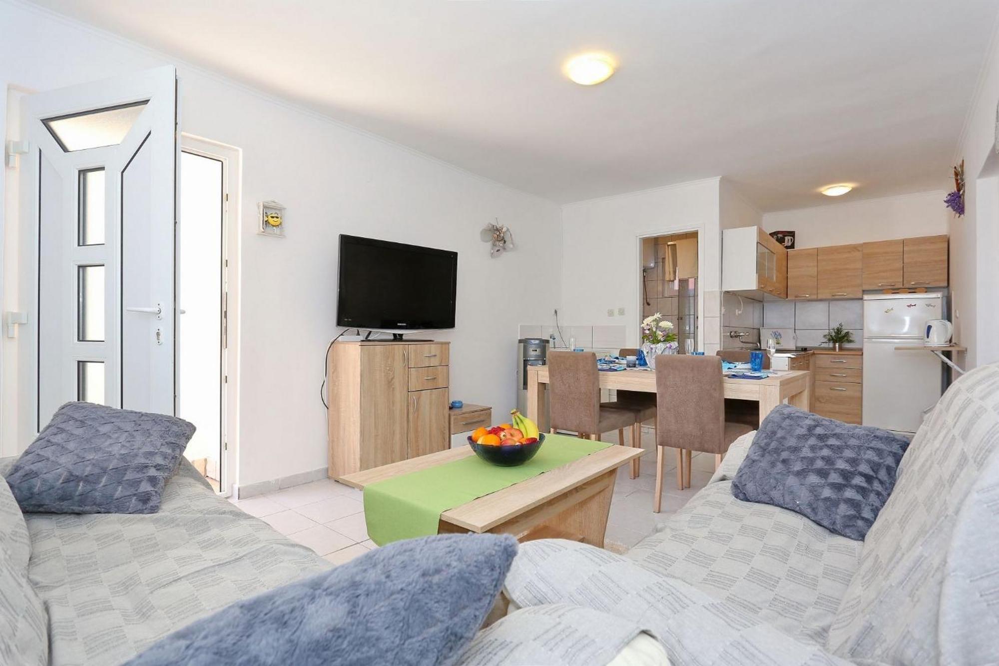 Apartments Marino Vir Εξωτερικό φωτογραφία