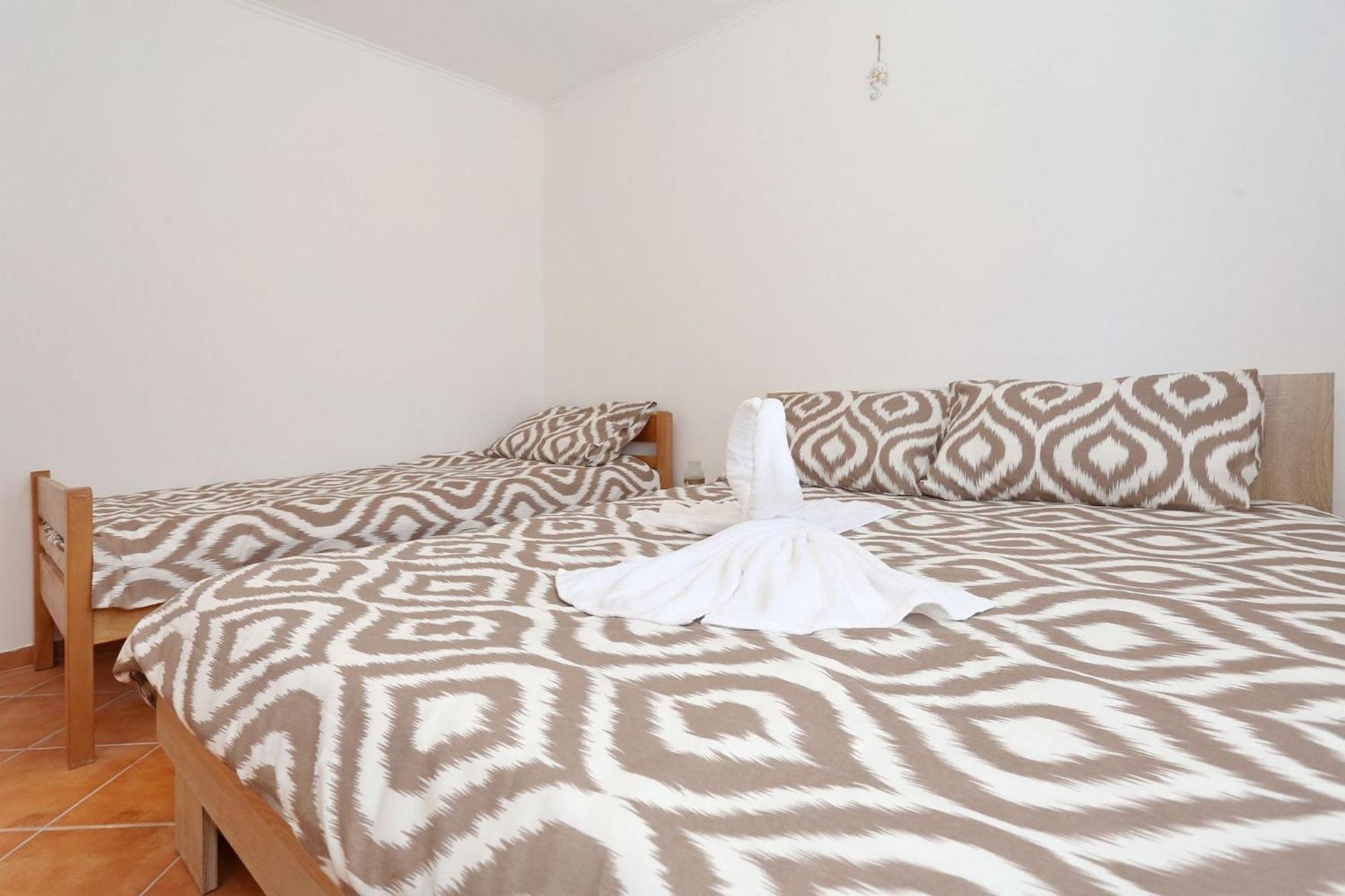 Apartments Marino Vir Εξωτερικό φωτογραφία